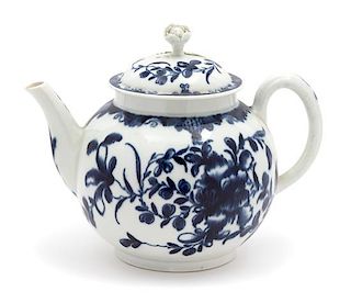 A Worcester Porcelain Mansfield Pattern Teapot