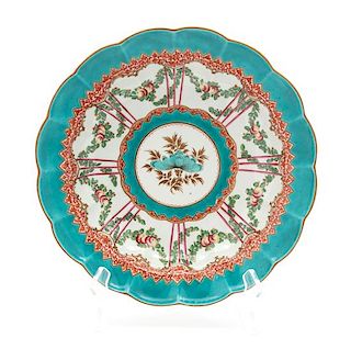 A Dr. Wall Worcester Porcelain Deep Dish Diameter 9 3/4 inches.