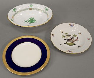 Twenty-two piece porcelain group to include set of twelve Herend lunches, pair of Herend bowls, and a set of nine Minton plates (dia...
