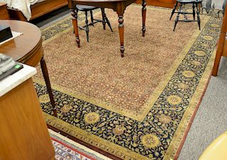 Oriental carpet. 9' x 12'2"