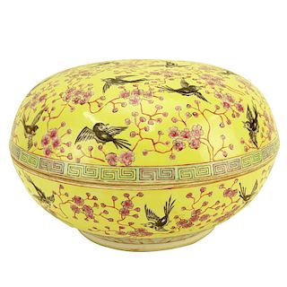20th Century Chinese Famille Jaune Porcelain Box