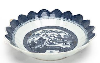 Chinese Export Blue & White Scalloped Bowl