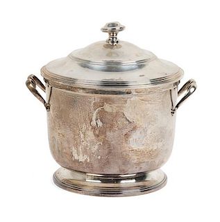 An American Silver Ice Bucket, Worden-Munnis Co., Boston, MA, 20th Century, the reeded lid opening to a glass-lined interior.
