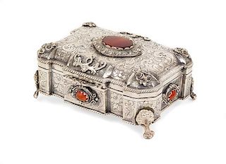 A Continental Agate-Inset Silver Box, Likely German, Late 19th/Early 20th Century, the lid and sides centered with inset agate c