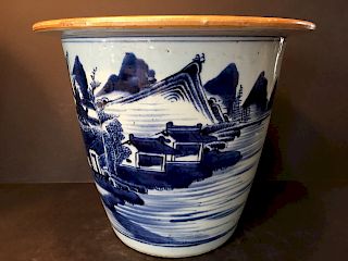 ANTIQUE Chinese Blue and White Pot, 19th century