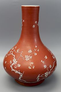 Large Chinese coral red decorated porcelain vase. Jiaqing mark.