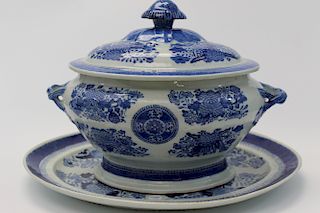 Chinese export blue and white Fitzhugh tureen. 19th