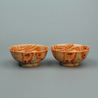 Pair of Chinese porcelain bowls. 