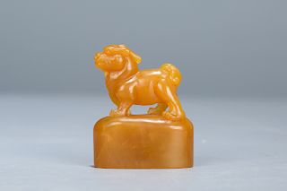 Chinese carved tianhuang seal. 