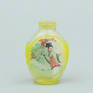 Chinese Peking glass snuff bottle. 