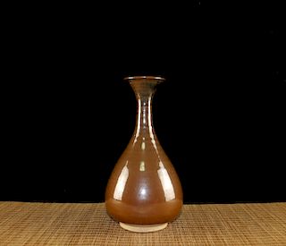 Chinese brown glaze porcelain vase. 