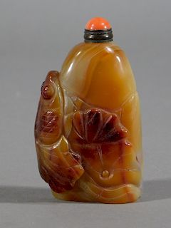 Chinese Celadon & Russet Agate Frog Snuff Bottle