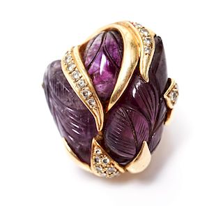 18K Yellow Gold Carved Amethyst & Diamonds Ring