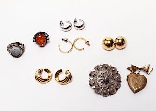 Assorted Jewelry incl. Rings, Pins & Earrings 8 Pc