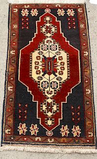 Persian Prayer Rug 1' 8" x 3'
