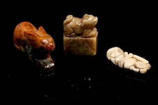 SET OF THREE CHINESE ARCHAISTIC JADE CARVINGS