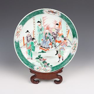 CHINESE FAMILLE-VERTE 'FIGURAL' PLATE, QING