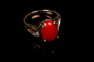 DIAMONDS AND RED CORAL INLAID 18K GOLD RING