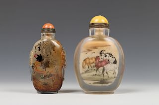 GROUP OF TWO CHINESE SNUFF BOTTLES