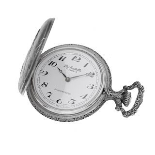 Reloj de bolsillo La Rochelle. Movimiento manual. Caja en acero. Carátula color blanco.