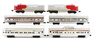 Lot of 6: Lionel Santa Fe Train Set & 4 Passenger Cars. 