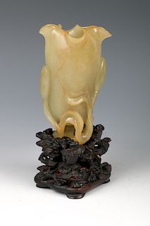 CHINESE YELLOW JADE VASE WITH STAND, QING DYNASTY