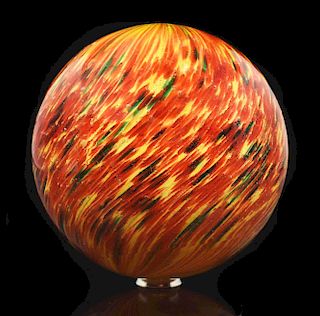 Large Onionskin Marble.