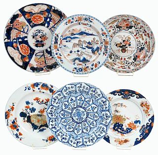 Six Chinese Export Porcelain Chargers, Kraakware