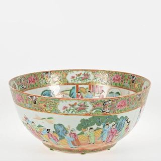 Chinese Export Rose Mandarin punch bowl