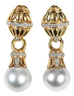 18kt. Diamond & Pearl Earrings