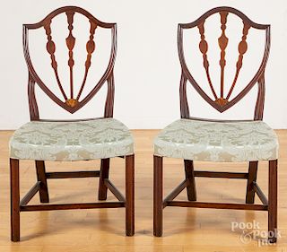 Pair of Federal mahogany shield back dining chairs