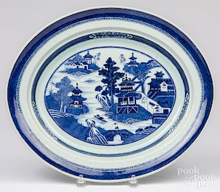 Chinese export porcelain Nanking platter