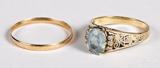 Two 18K yellow gold rings
