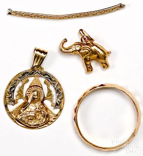 Group of 18K yellow gold jewelry