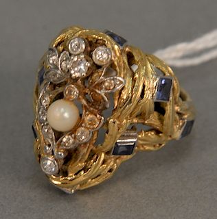 18 karat gold ring set with diamonds, sapphires, and pearl. size 7, 13.7 grams