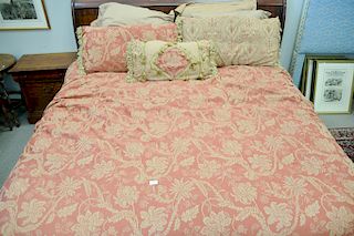Tomasini Fine Linens duvet set, king size with seven pillows.