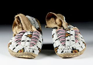 Late 19th C. Native American Plains Beaded Moccasins