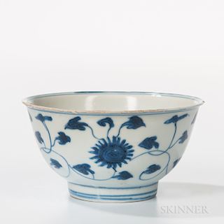 Small Export Blue and White Bowl