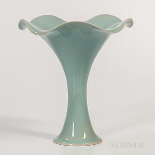 Kawase Shinobu (b. 1950) Celadon Vase