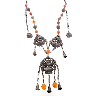 Chinese Qing Dynasty Silver and Carnelian Necklace