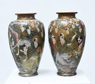 Good pair of Japanese Meiji period Satsuma vases