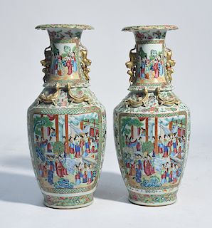 Pair of Chinese Rose Mandarin vases
