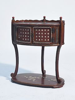Japanese lacquer work stand with mother of pearl inlay