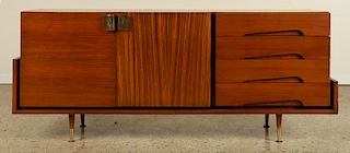 MCM DRESSER WITH 4 DRAWERS AND TWO DOORS C. 1960