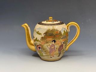 Japanese Satsuma Teapot