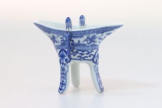 BLUE AND WHITE CRANE CUP