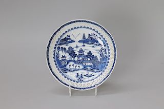 BLUE AND WHITE LANDSCAPE DISC