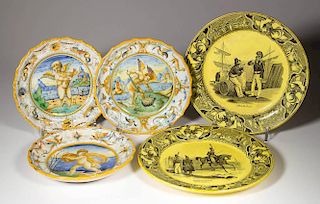 ITALIAN FAIENCE AND FRENCH CREAMWARE PLATES, LOT OF FIVE