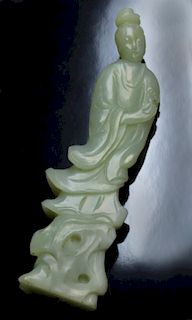 Chinese Qing carved jade Guanyin