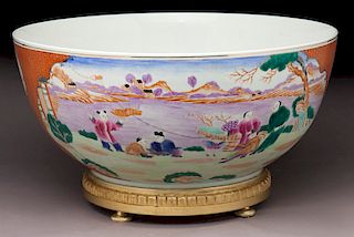 Monumental Mandarin palette porcelain bowl